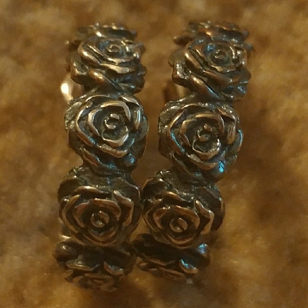 James Avery Retired 3D Rose Earrings